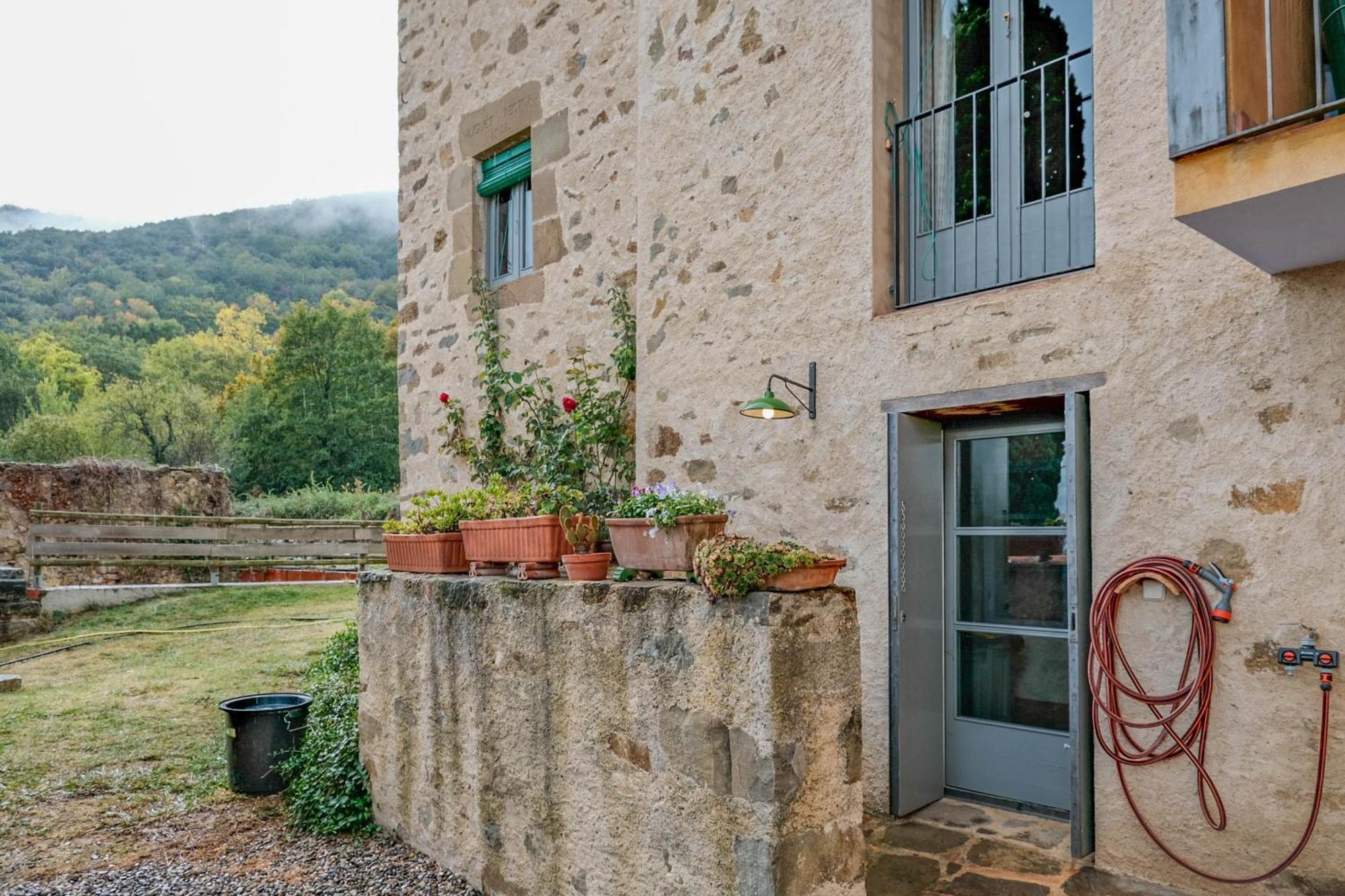 Rectoria De Castellar Villa La Vall de Bianya Exterior photo